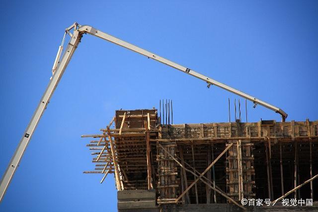 造成上海长宁改造建筑坍塌致7人死亡事故的原因分析